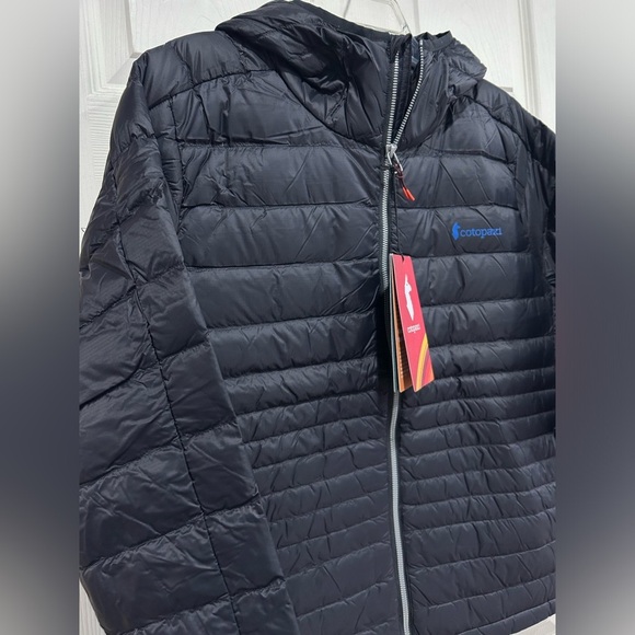 Cotopaxi Women's XL Fuego Hooded Down Jacket Black NWT Puff Puffer Puffy - Picture 2 of 16